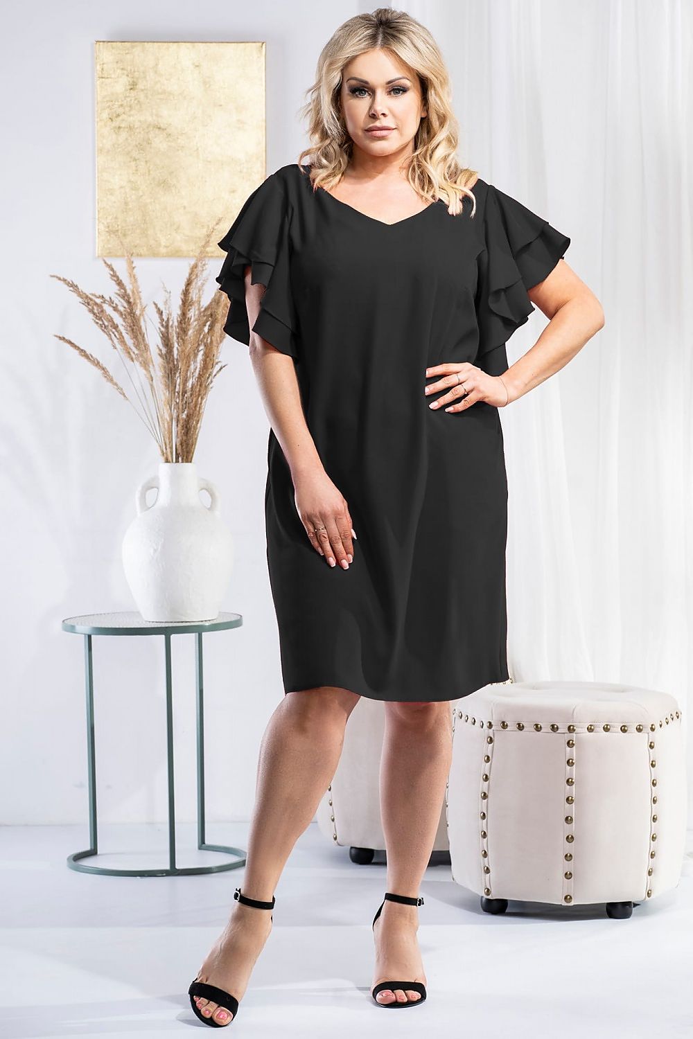 Plus size dress model 180442
